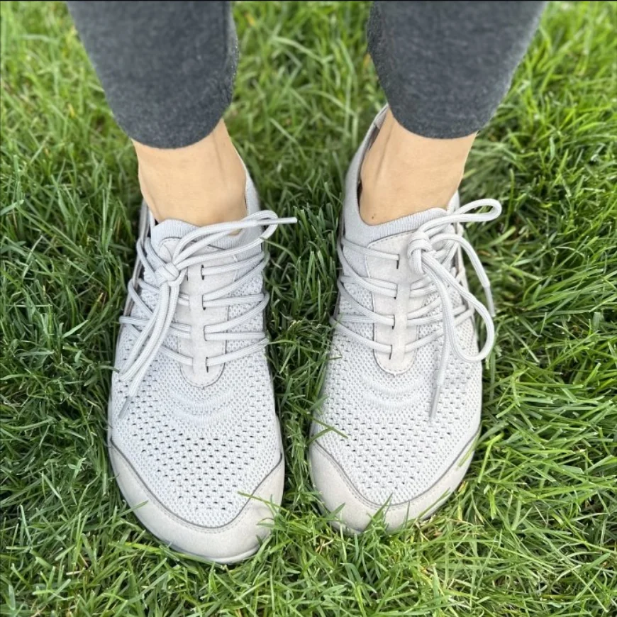 Barefoot mesh runners